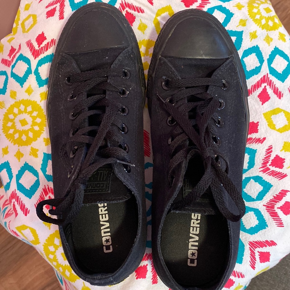 Converse shoes